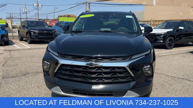 Certified 2023 Chevrolet Blazer LT w/ Convenience Package AWD/4WD image 3