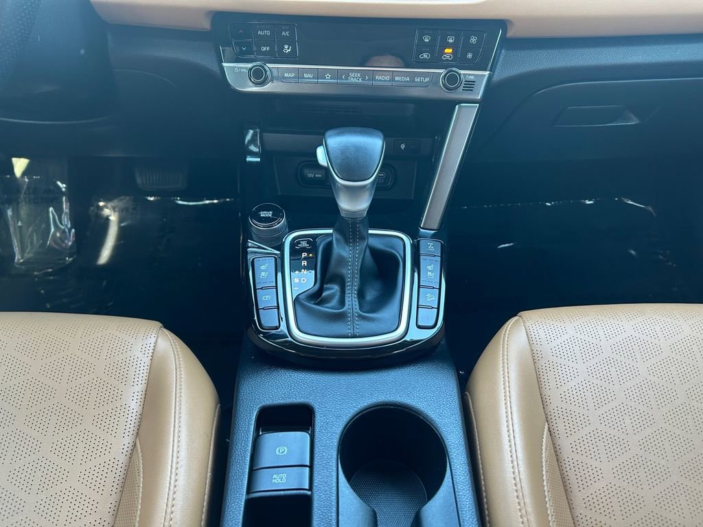 Used 2024 Kia Seltos SX w/ SX Sunroof Package image 11