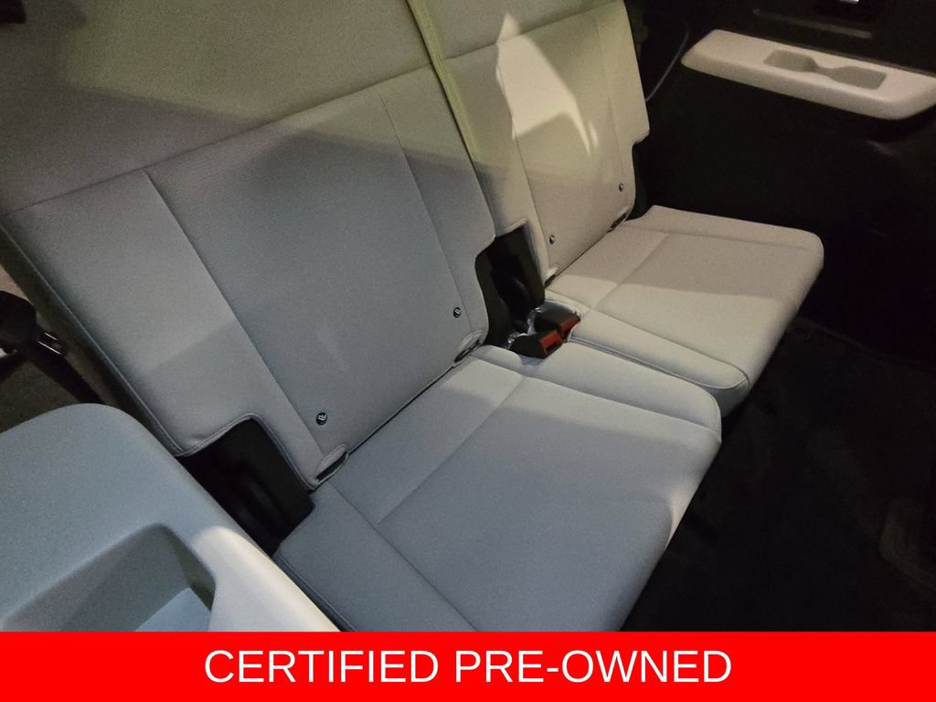 Used 2025 Hyundai Santa Fe Calligraphy FWD image 13