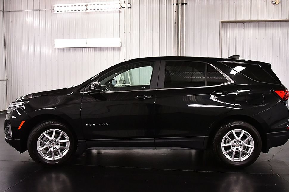 Used 2024 Chevrolet Equinox LT AWD/4WD image 4