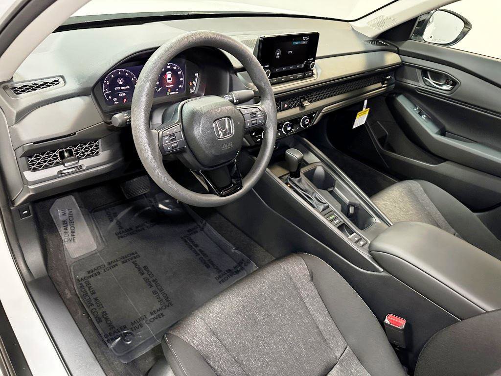 New 2025 Honda Accord SE image 15