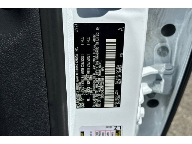 Used 2023 Lexus RX 500h F Sport w/ Accessory Package (K3) AWD/4WD image 29