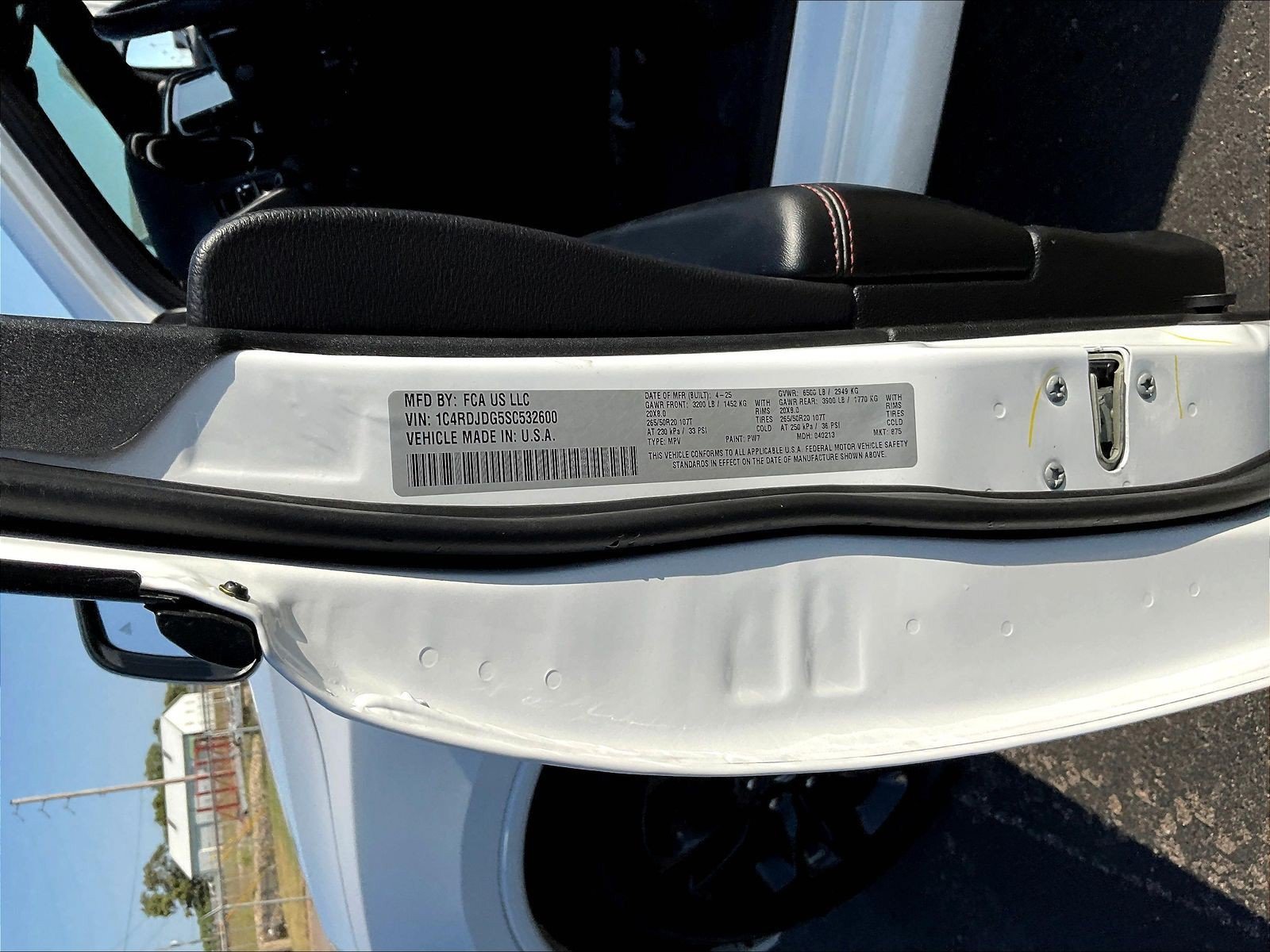 Used 2025 Dodge Durango GT AWD/4WD image 18
