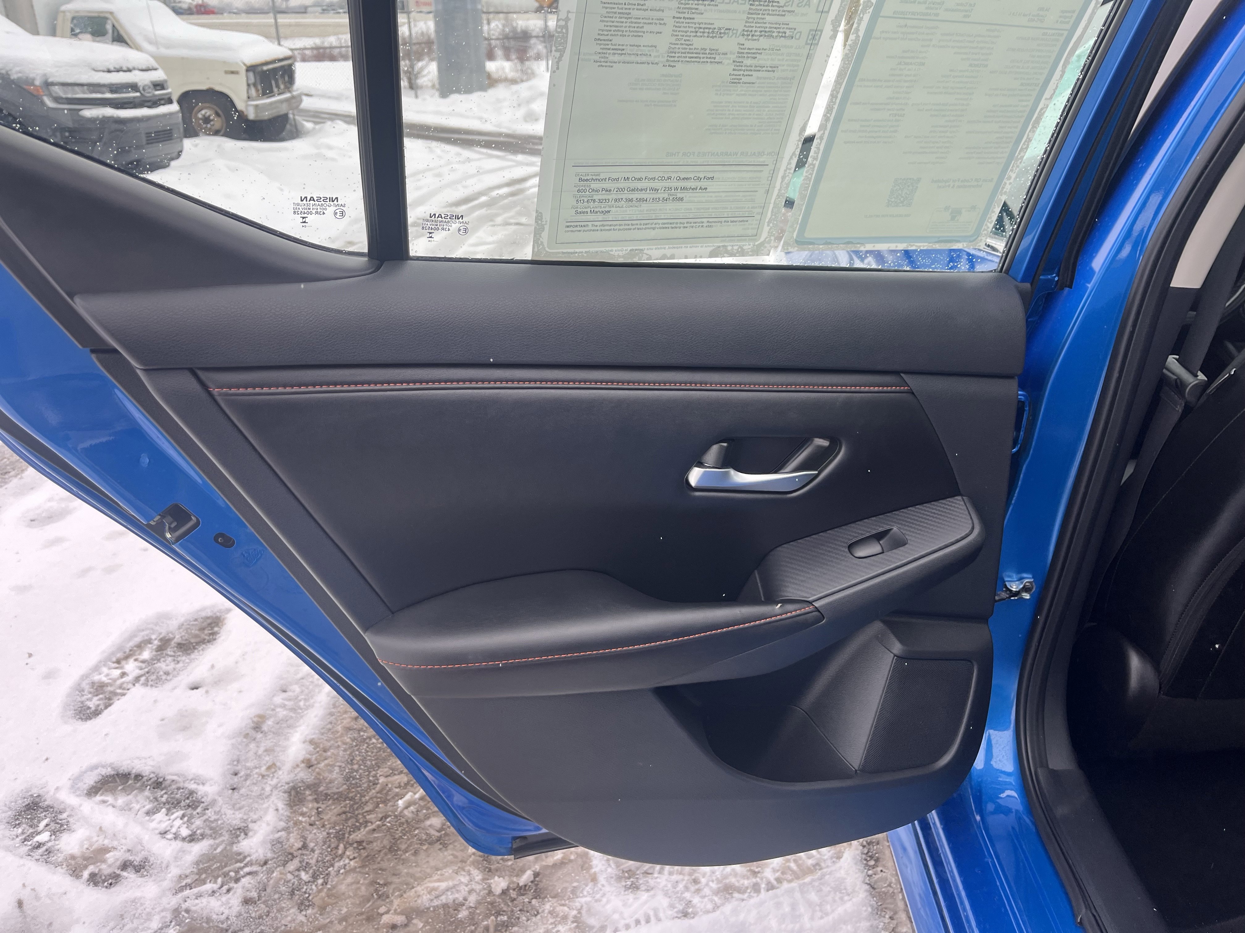 Used 2024 Nissan Sentra SR w/ SR Premium Package image 19