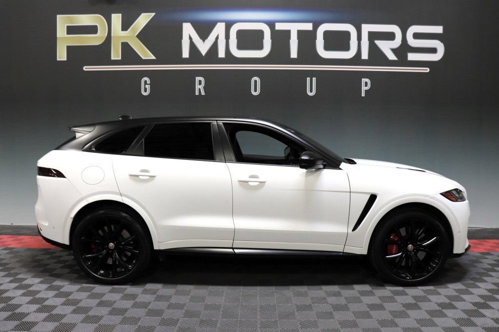 Used 2020 Jaguar F-PACE SVR AWD/4WD image 10