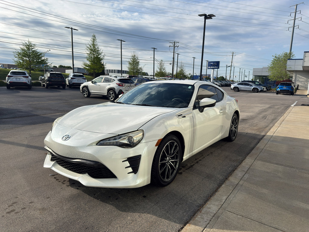 Used 2017 Toyota 86 image 7