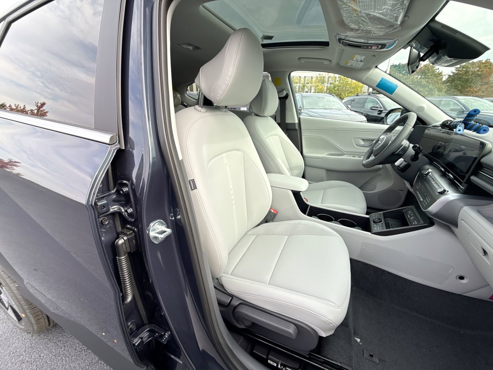 Used 2026 Hyundai Kona Limited AWD/4WD image 29