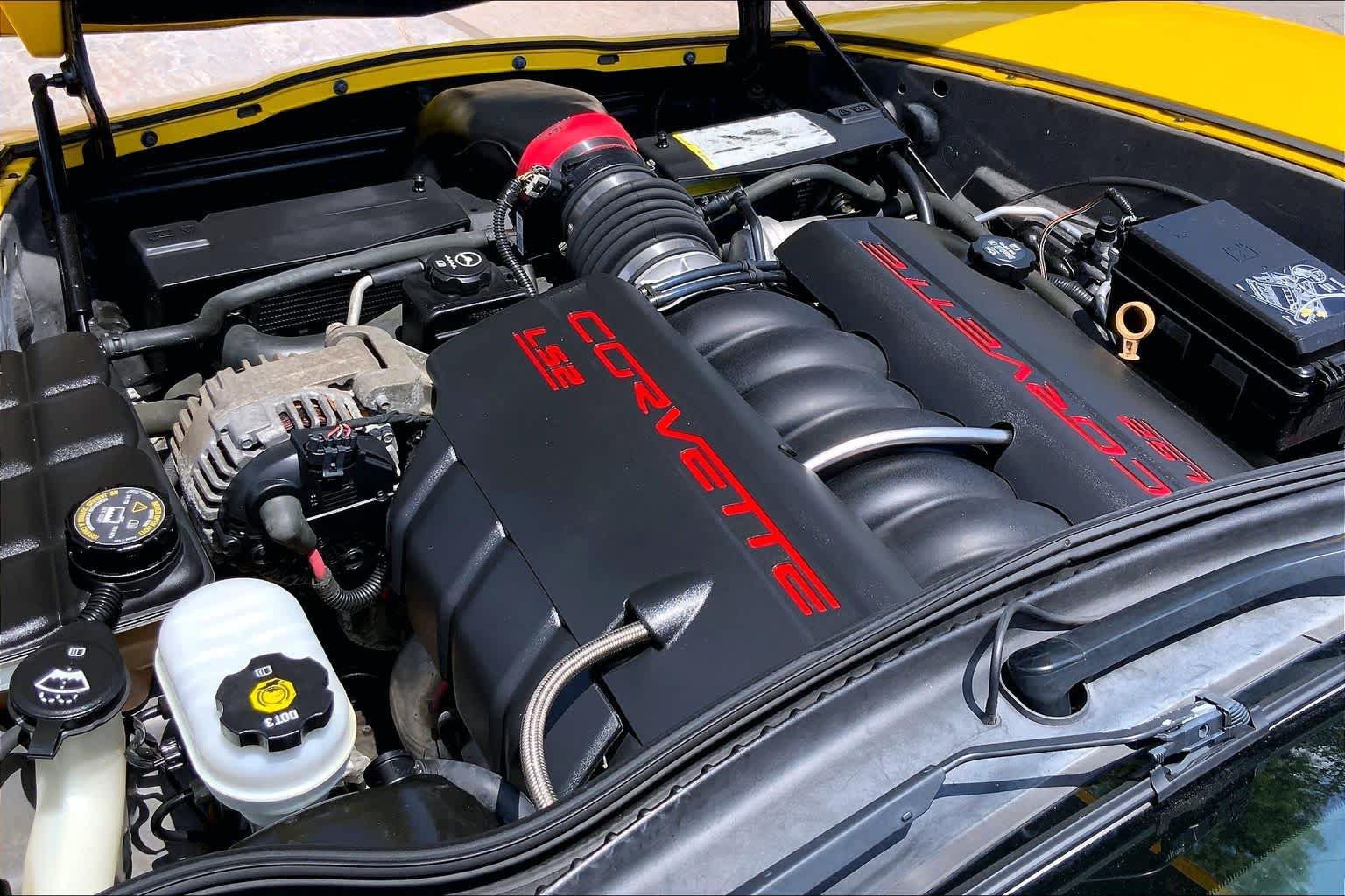 Used 2006 Chevrolet Corvette Coupe RWD image 25