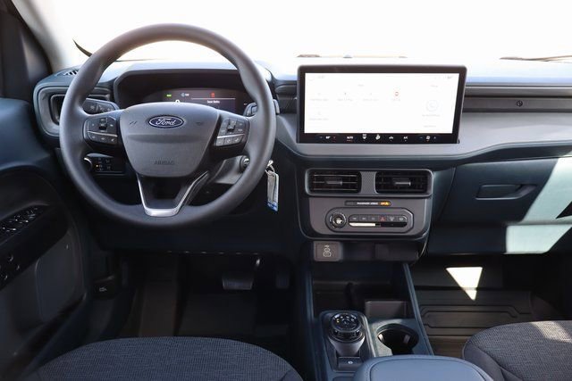 New 2025 Ford Maverick XL image 5