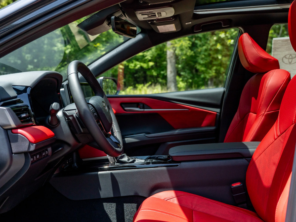 New 2026 Toyota Camry XSE FWD image 11
