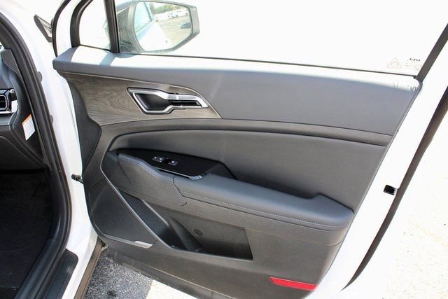 New 2024 Kia Sportage X-Line image 11