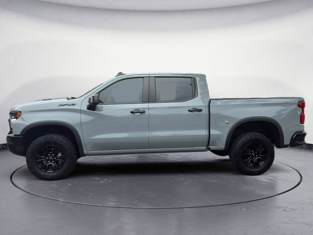 Used 2024 Chevrolet Silverado 1500 ZR2 w/ Technology Package AWD/4WD image 4