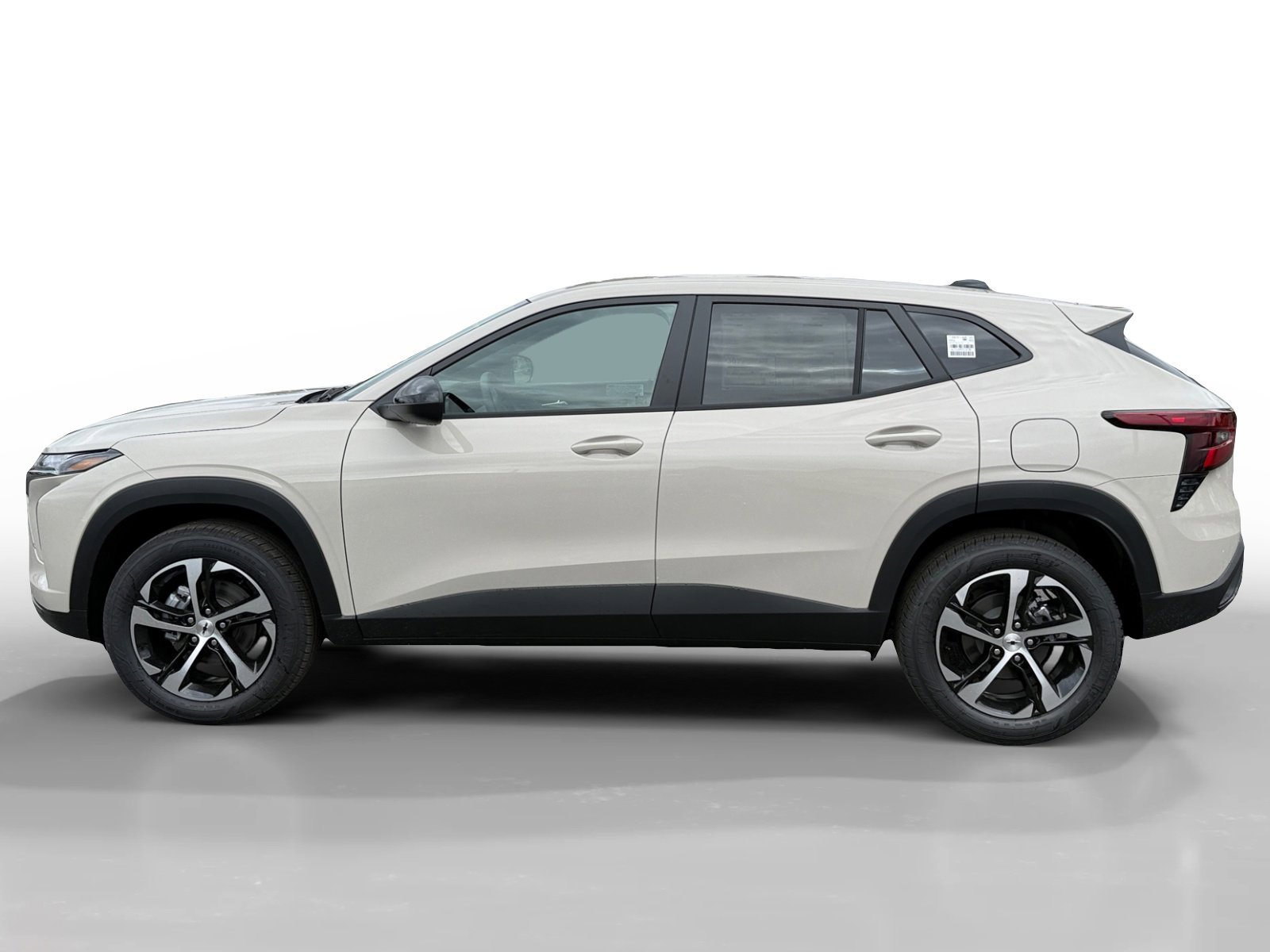 New 2026 Chevrolet Trax RS w/ Driver Confidence Package image 2