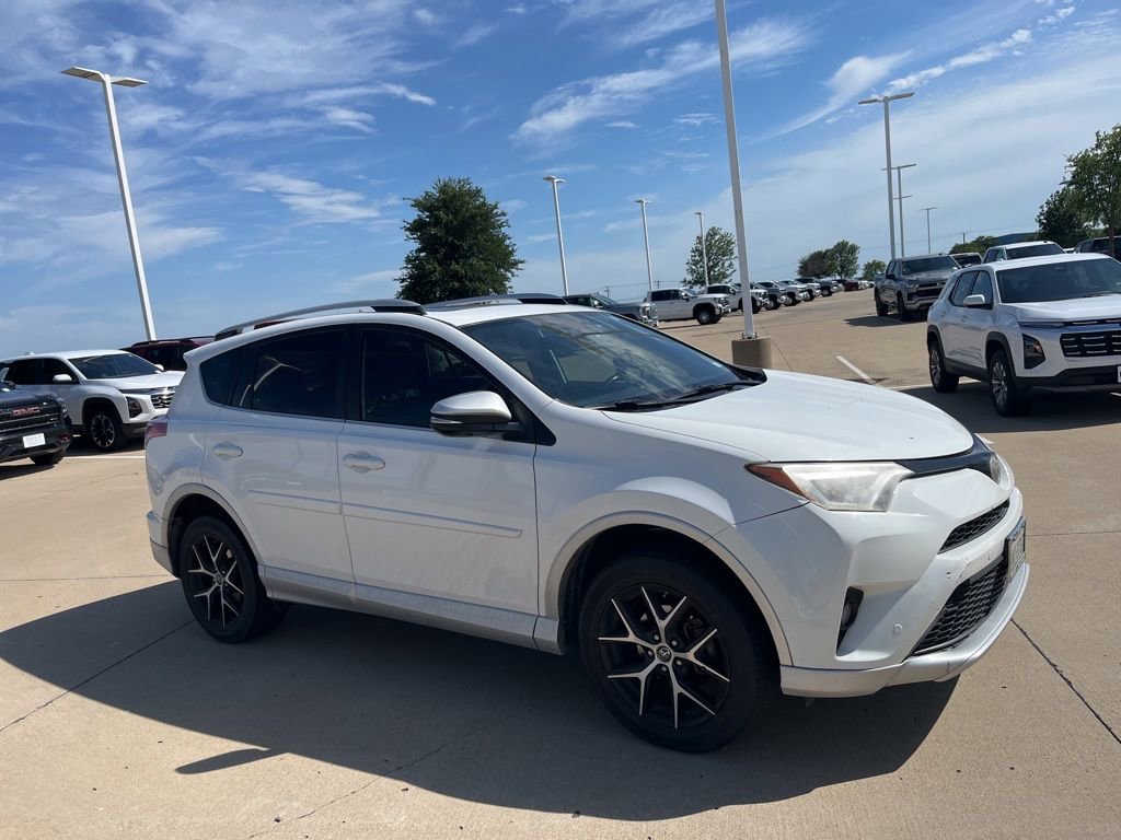 Used 2016 Toyota RAV4 SE w/ Advanced Technology Package FWD image 7
