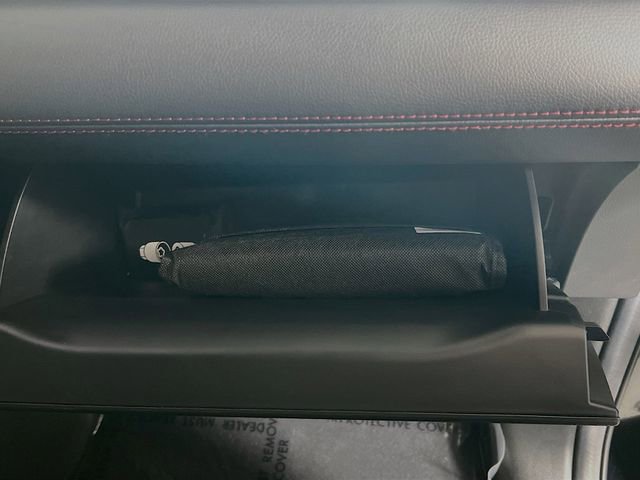 Used 2025 Honda Pilot Black Edition image 31