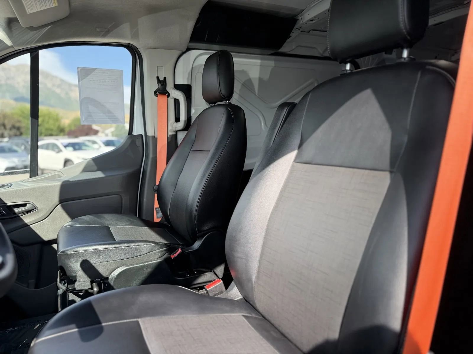 Used 2024 Ford Transit 250 Low Roof RWD image 15