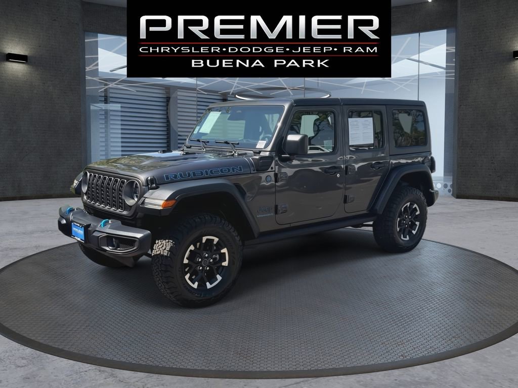 Used 2025 Jeep Wrangler Unlimited Rubicon 4xe w/ Convenience Group image 4
