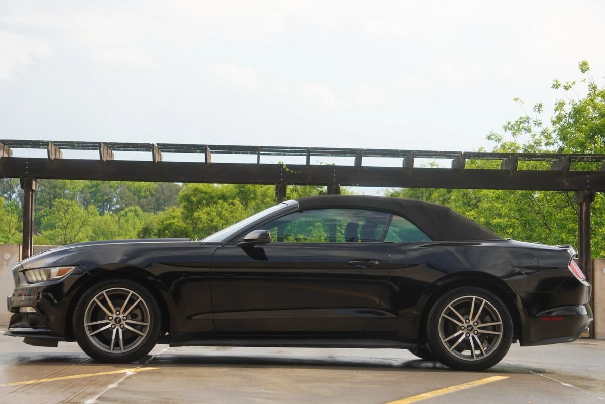Used 2015 Ford Mustang Premium RWD image 12