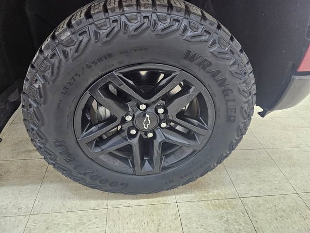 Used 2024 Chevrolet Silverado 1500 LT Trail Boss w/ Protection Package AWD/4WD image 8
