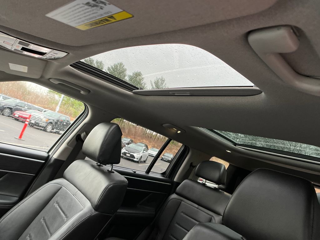 Used 2025 Hyundai Santa Fe Limited image 21