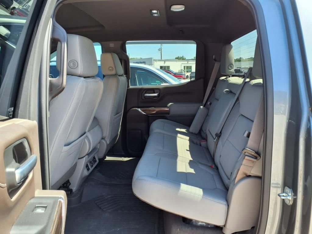 Used 2020 Chevrolet Silverado 1500 RST w/ All-Star Edition image 11