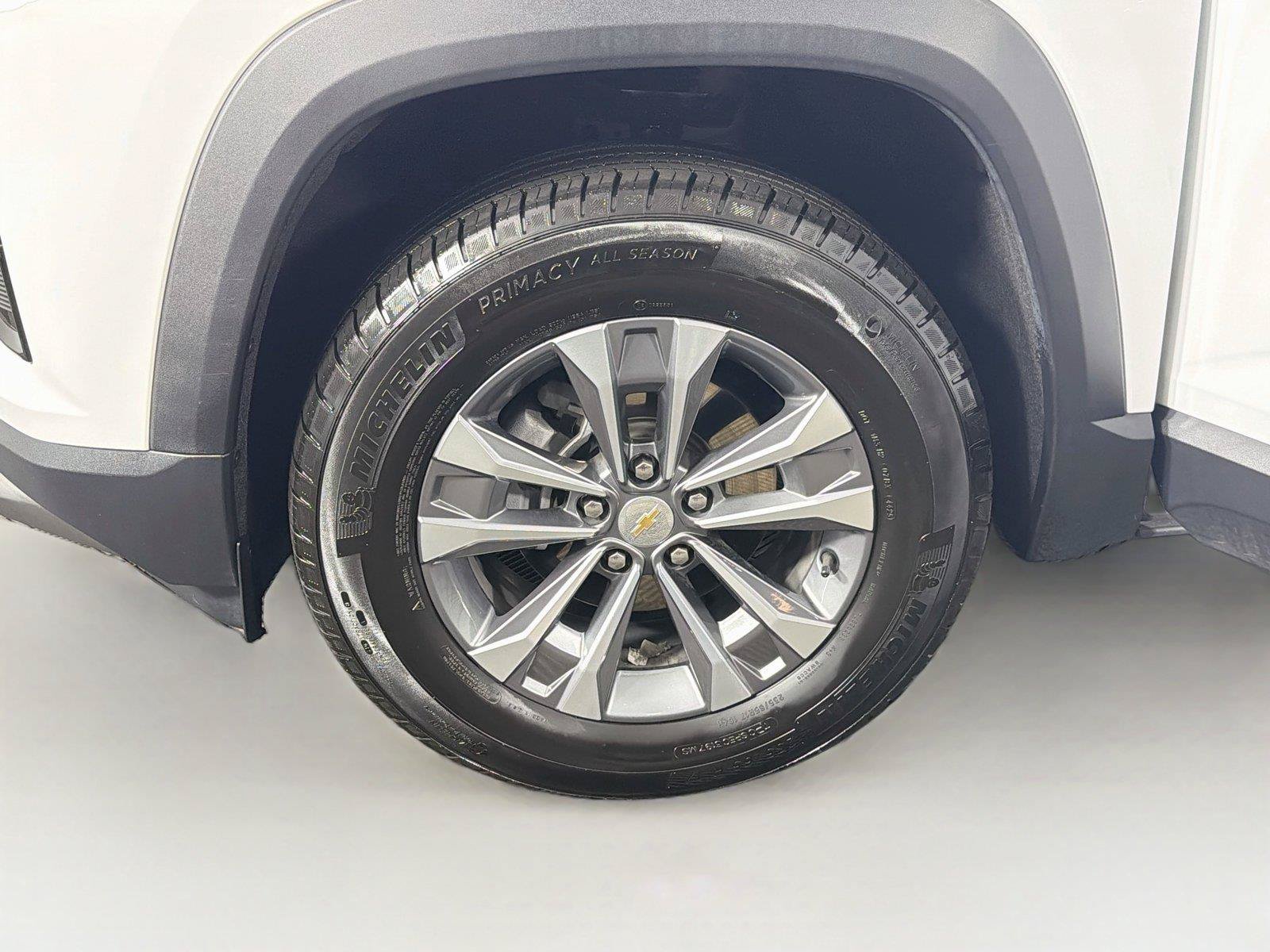 Used 2026 Chevrolet Equinox LT AWD/4WD image 33