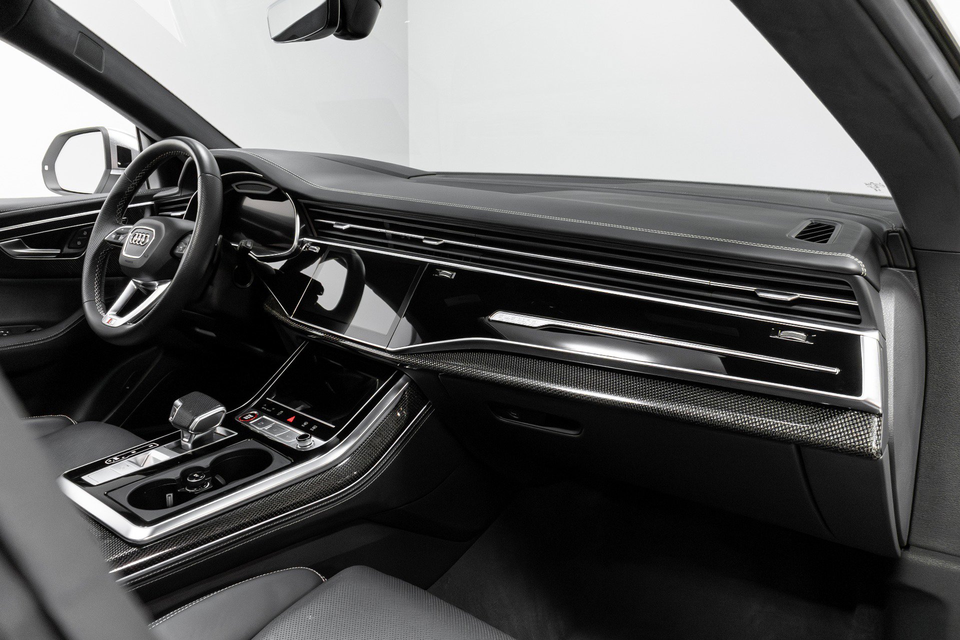 Used 2023 Audi SQ8 Prestige image 20