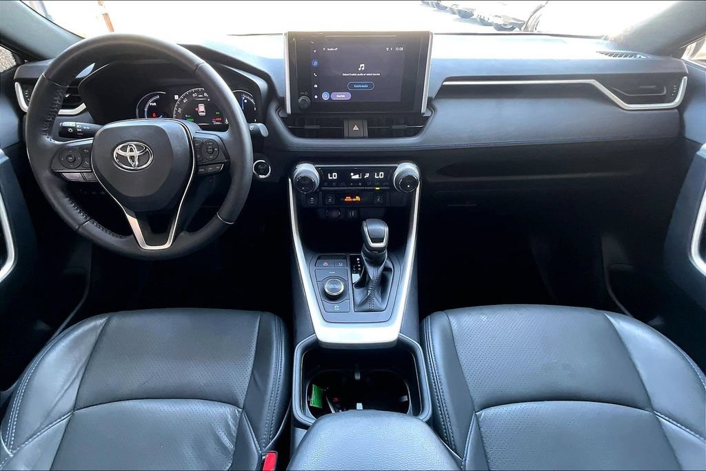Used 2024 Toyota RAV4 SE w/ Convenience Package AWD/4WD image 19