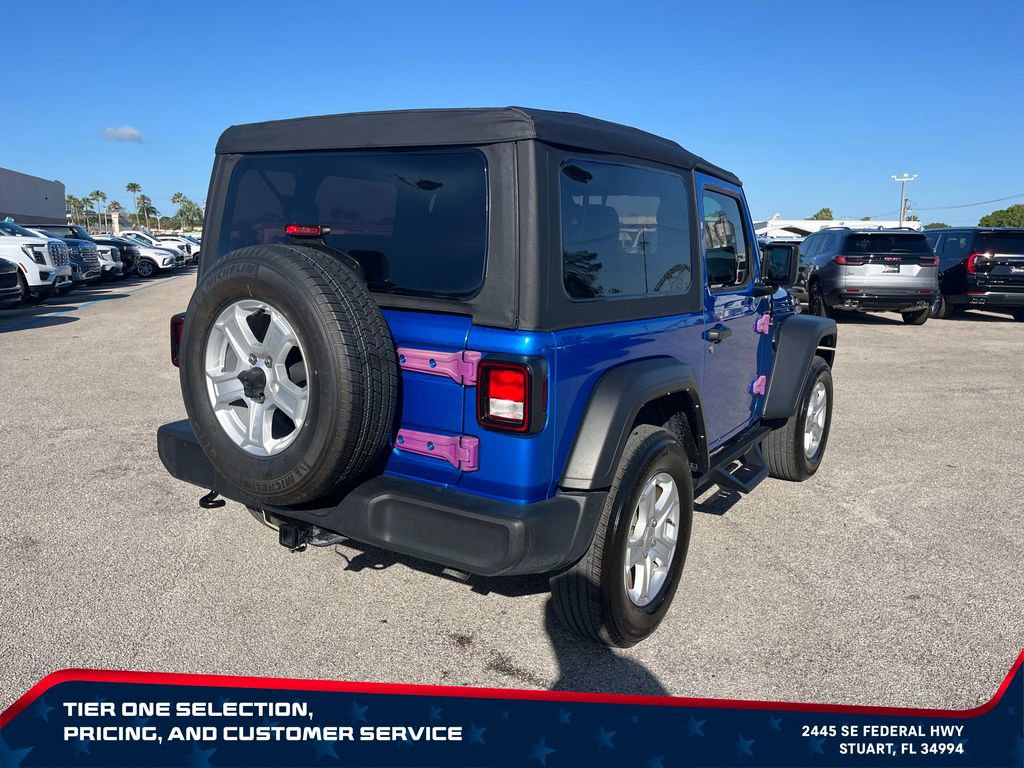 Used 2022 Jeep Wrangler Sport AWD/4WD image 5