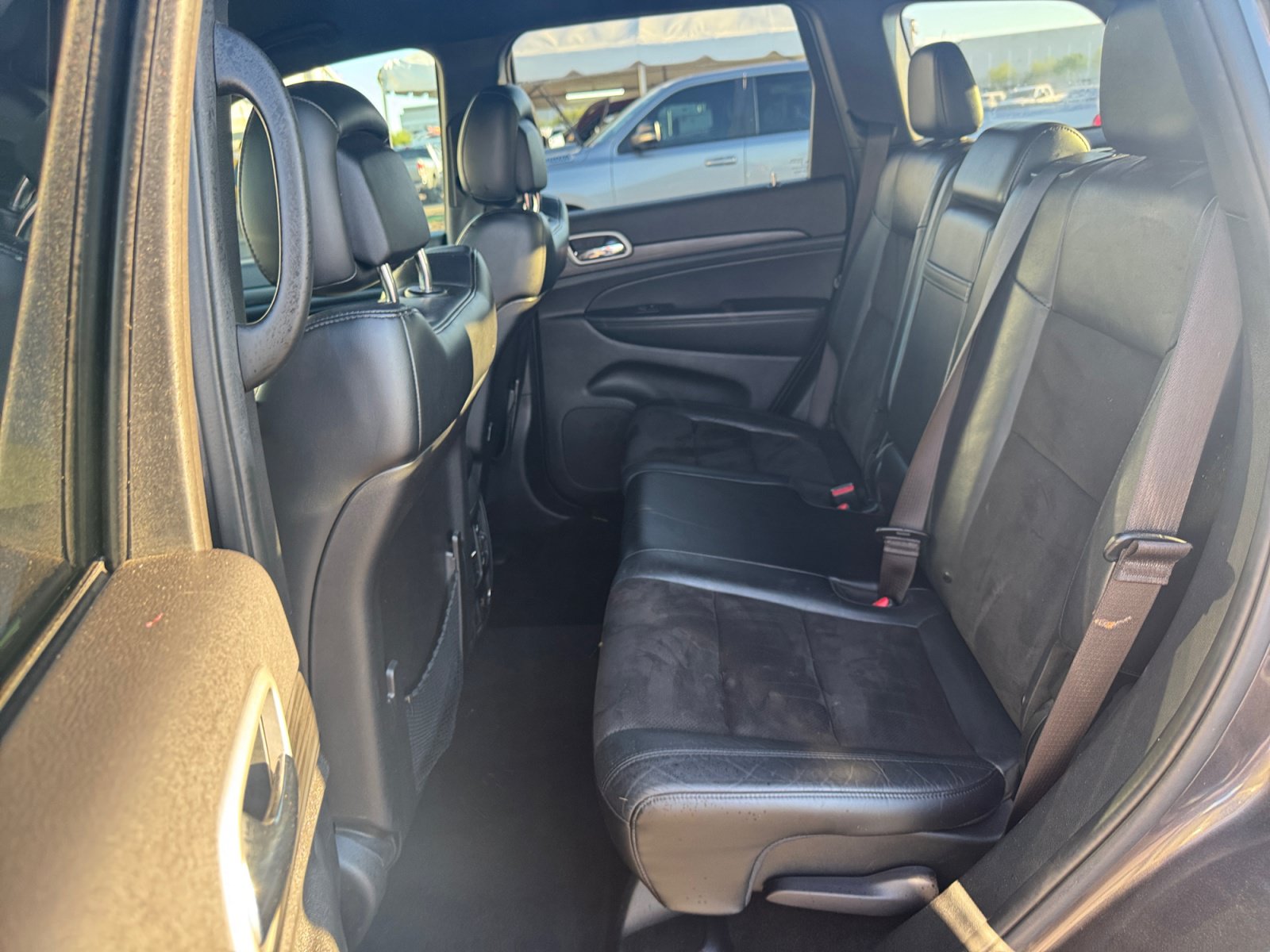 Used 2021 Jeep Grand Cherokee Laredo X AWD/4WD image 16