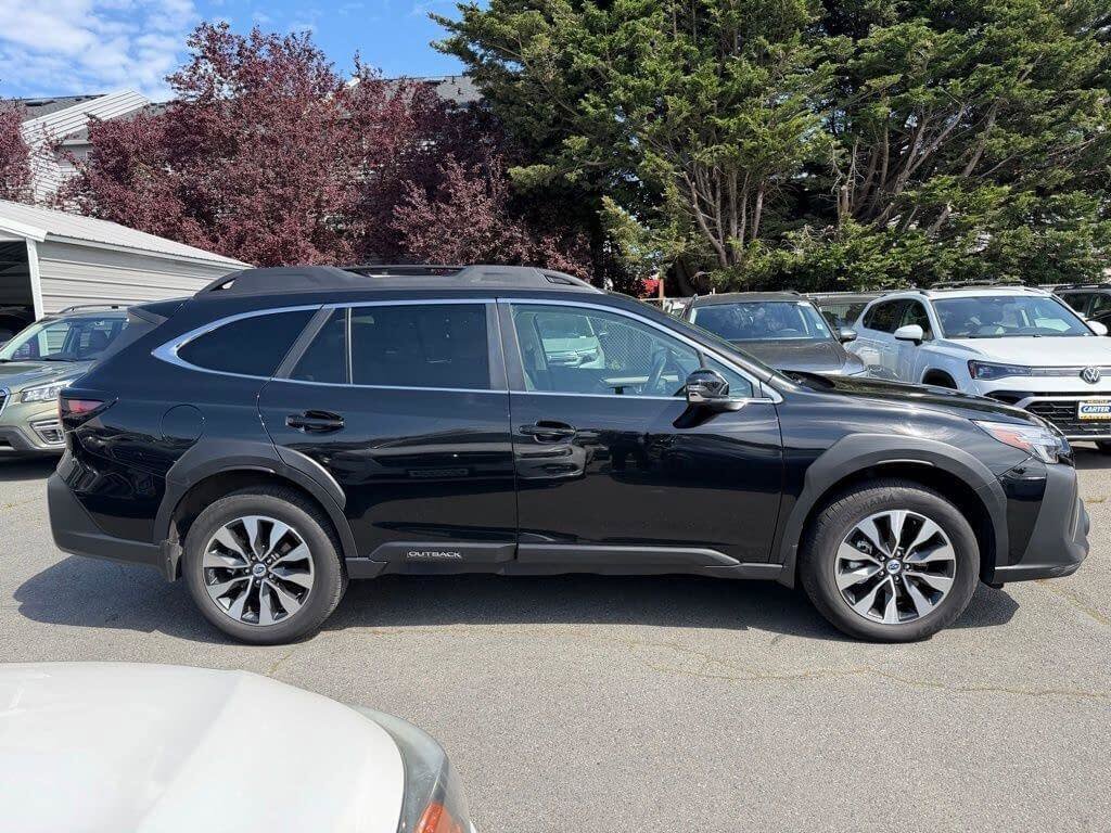 Certified 2023 Subaru Outback Limited XT w/ Popular Package #2 AWD/4WD image 9