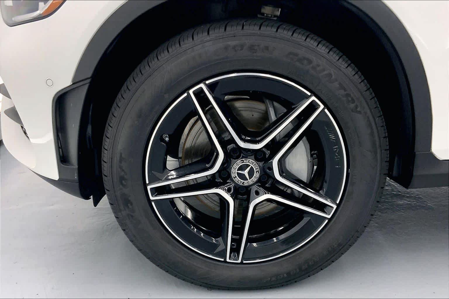 Certified 2021 Mercedes-Benz GLC 300 image 8