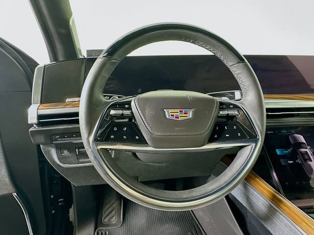 Used 2025 Cadillac Escalade Sport Platinum w/ LPO, ONYX Package AWD/4WD image 12