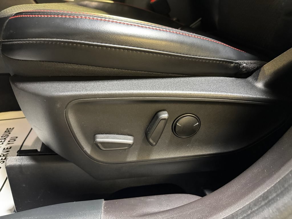 Used 2023 Ford Escape ST-Line w/ Tech Pack #1 AWD/4WD image 13