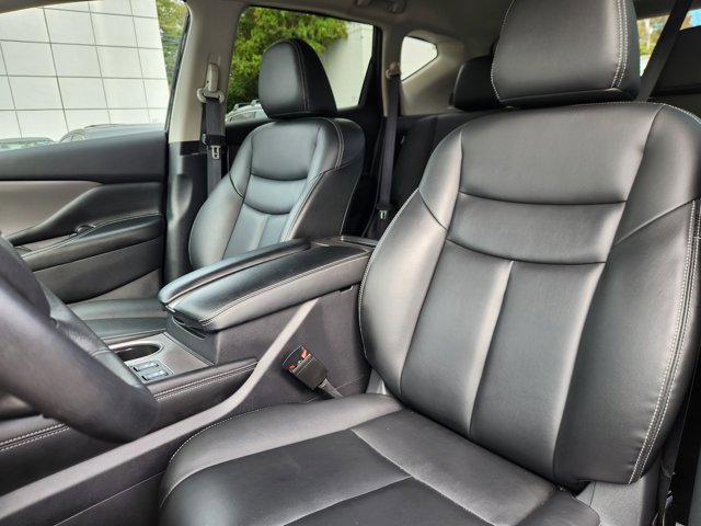 Certified 2024 Nissan Murano SV w/ SV Midnight Edition Package image 7