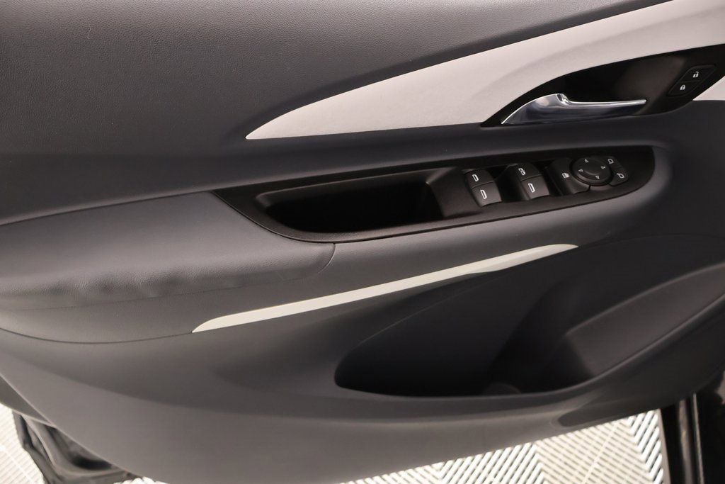 Used 2017 Chevrolet Bolt LT image 15