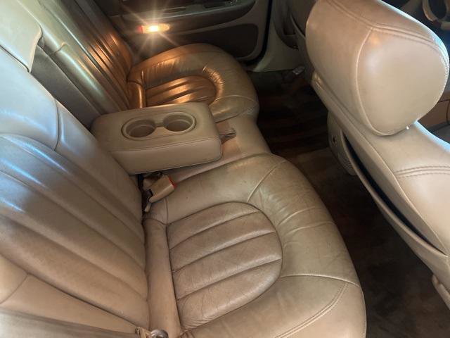 Used 2000 Chrysler 300M 4D Sedan image 9