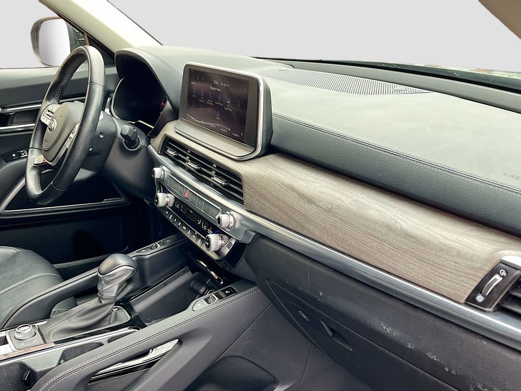 Used 2022 Kia Telluride EX image 32