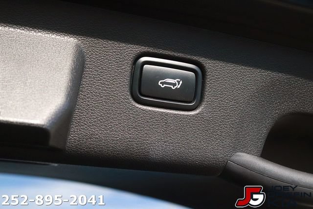 Certified 2025 Kia Sportage SX FWD image 18