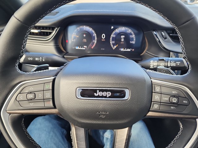 New 2027 Jeep Grand Cherokee L Limited AWD/4WD image 15