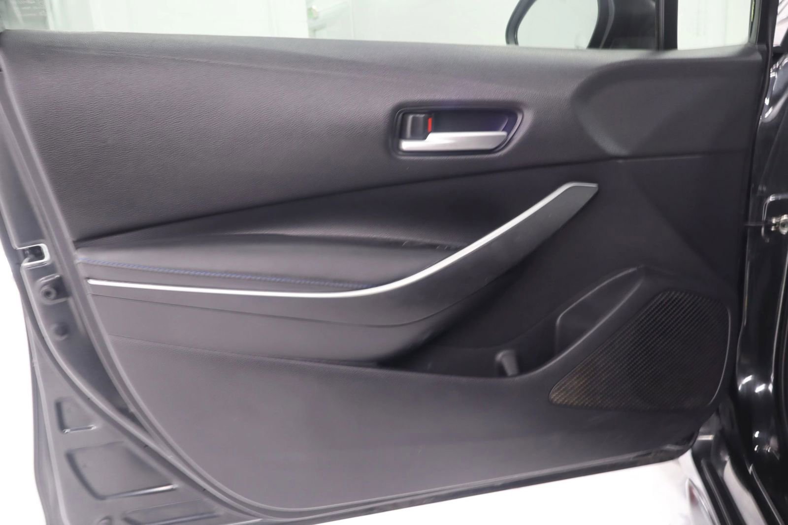 Used 2022 Toyota Corolla SE image 18