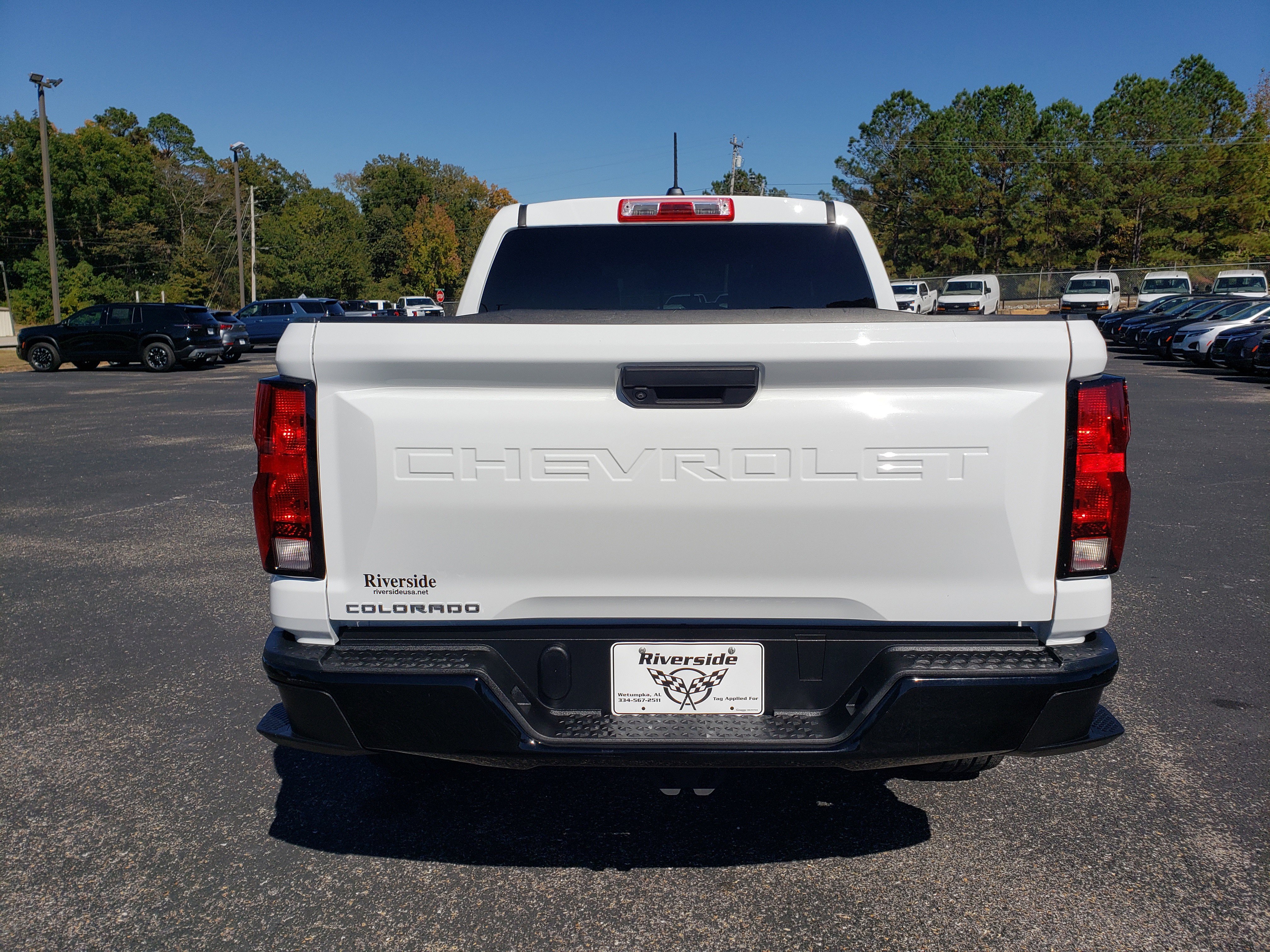 Used 2023 Chevrolet Colorado W/T image 8