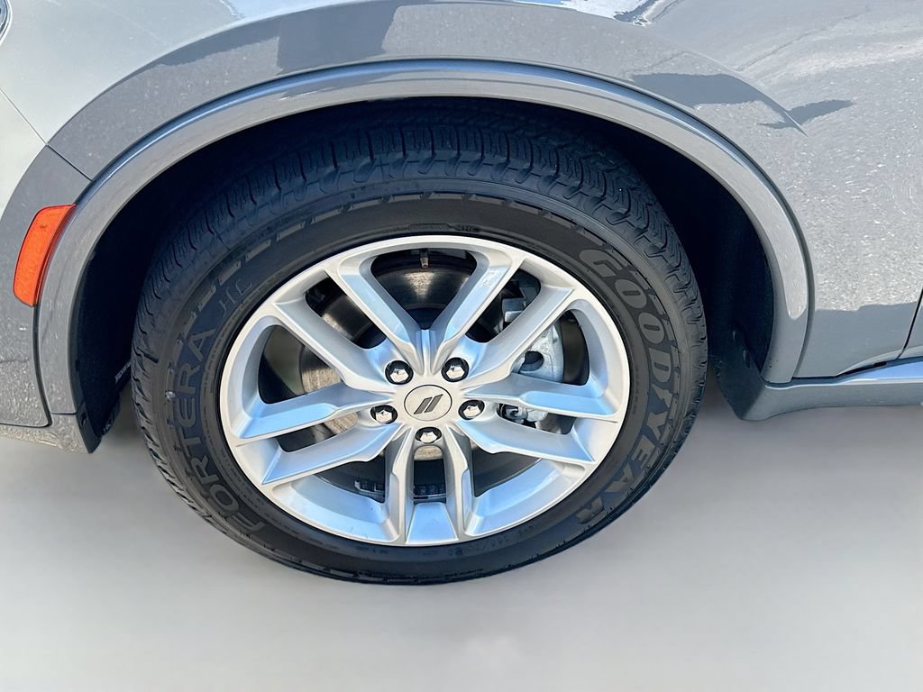 Used 2024 Dodge Durango GT RWD image 30
