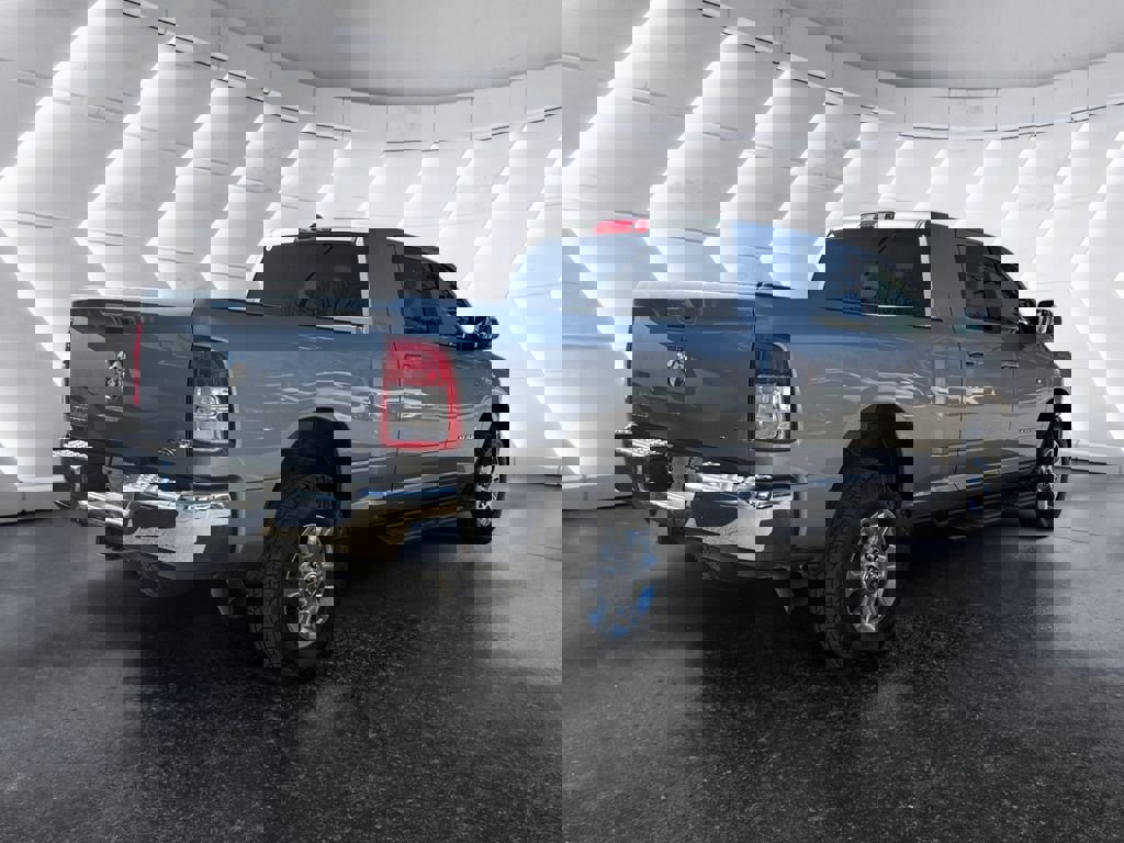 Used 2022 RAM 3500 Big Horn w/ Level A Equipment Group image 4