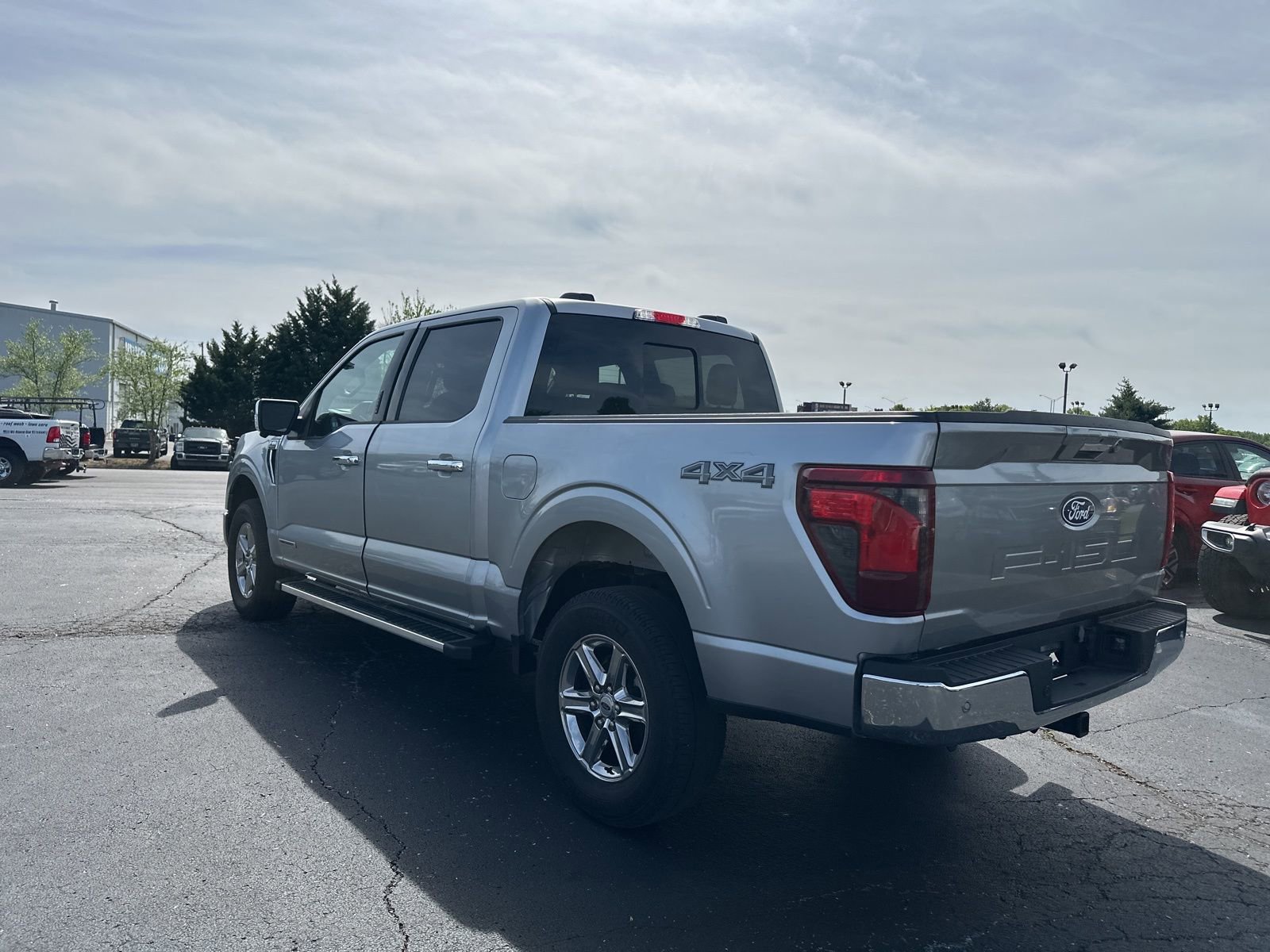 Used 2024 Ford F150 XLT w/ Equipment Group 302A MID image 4