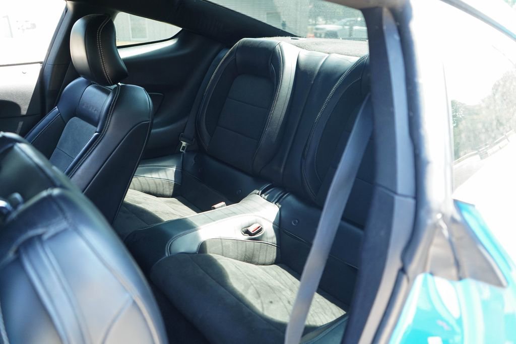 Used 2017 Ford Mustang Shelby GT350 RWD image 9