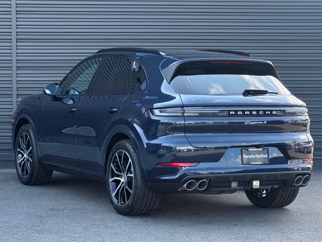 New 2026 Porsche Cayenne S AWD/4WD image 3