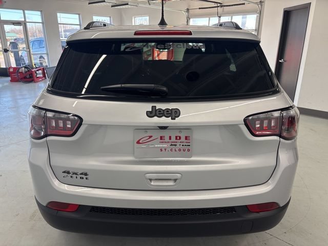 New 2026 Jeep Compass Latitude AWD/4WD image 6