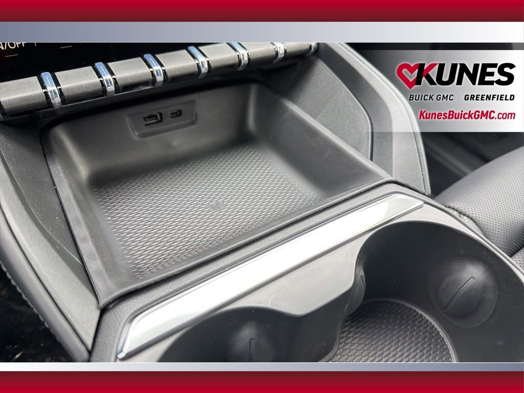 New 2026 GMC Terrain Elevation w/ Elevation Premium Package image 31