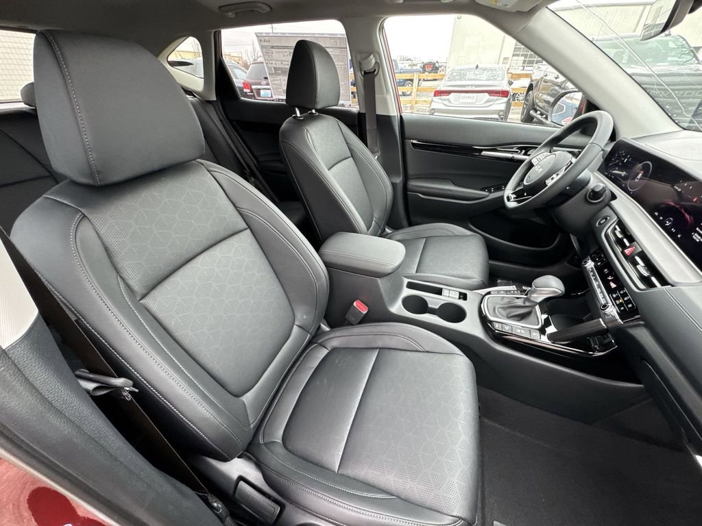 Used 2026 Kia Seltos SX w/ SX Sunroof Package image 25